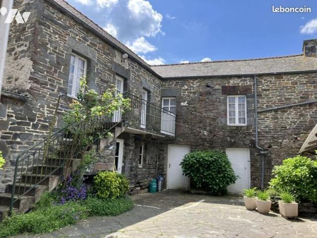 Maison vente à Guingamp, Bretagne