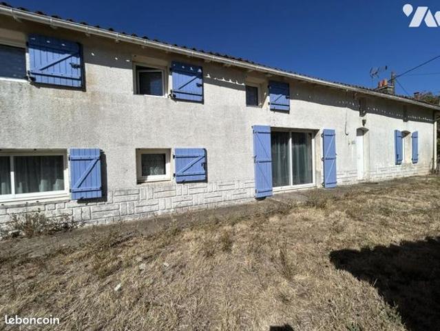 Maison vente à Montmorillon, Brux