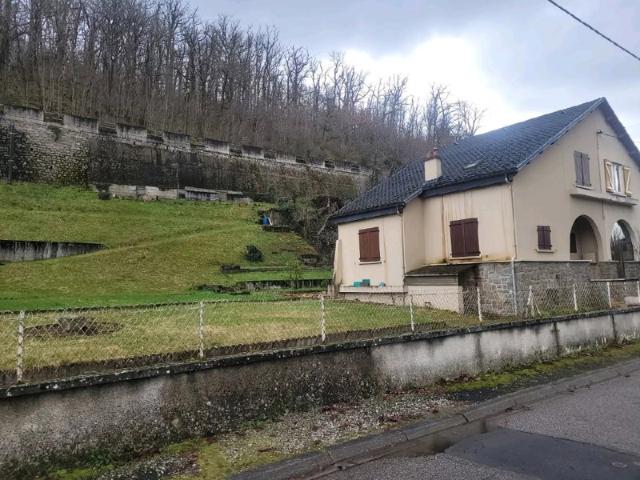 Maison vente à Ussel, Bort-les-orgues