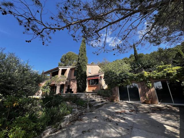 Maison vente à Brignoles, Cotignac