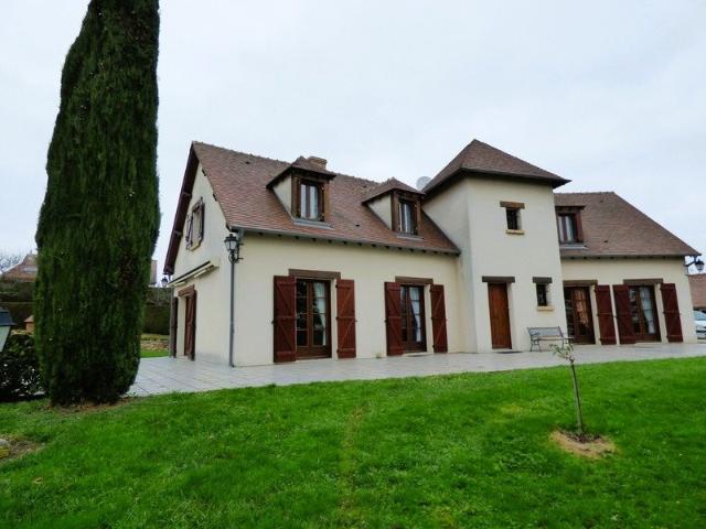 Maison vente à Moulins, Bourbon-l'archambault