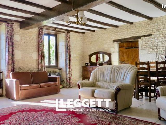 Maison vente à Saint-Jean-d'Angély, Saint-savinien