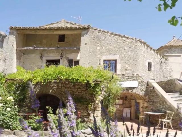 Maison vente à Nîmes, Goudargues