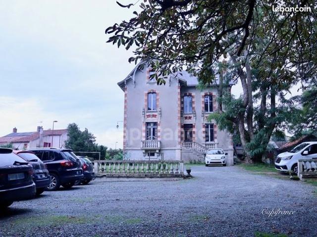 Maison vente à Fontenay-le-Comte, Puy-de-serre