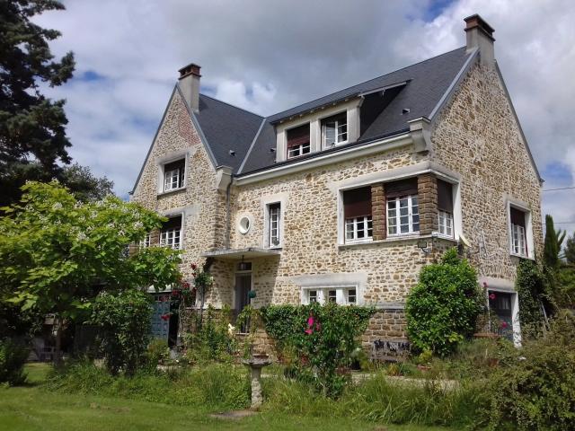 Maison vente à Feuillet, Badecon-le-Pin