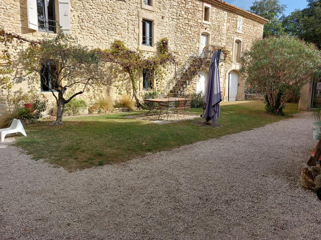 Maison vente à La Baume-de-transit