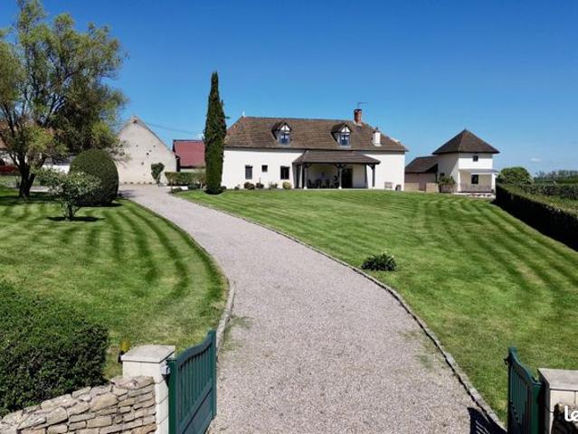Maison vente à Charolles, Paray-le-monial