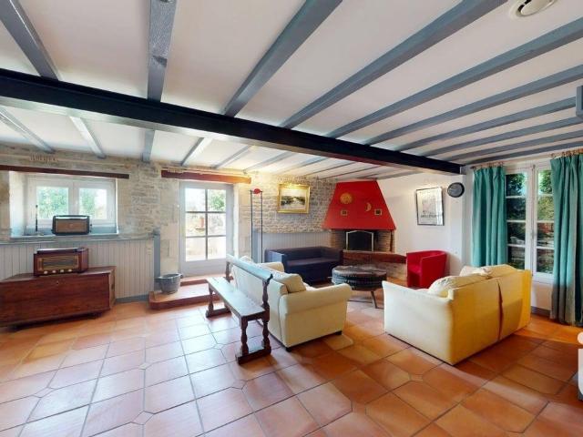 Maison vente à La Rochelle, Vérines