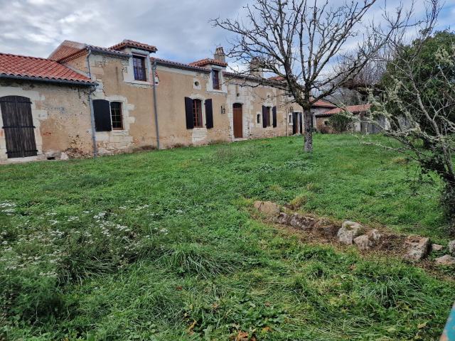 Maison vente à Périgueux, Chassaignes