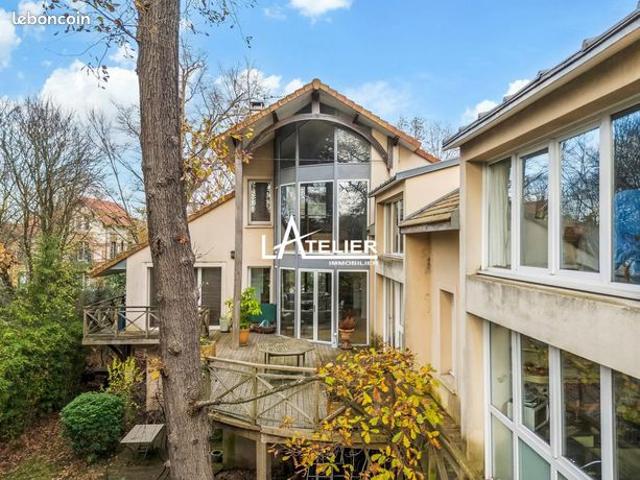 Maison vente à Saint-Germain-en-Laye, Saint-germain-en-laye