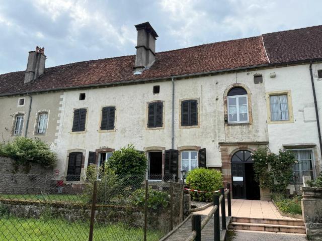 Maison vente à Neufchâteau, Châtillon-sur-saône