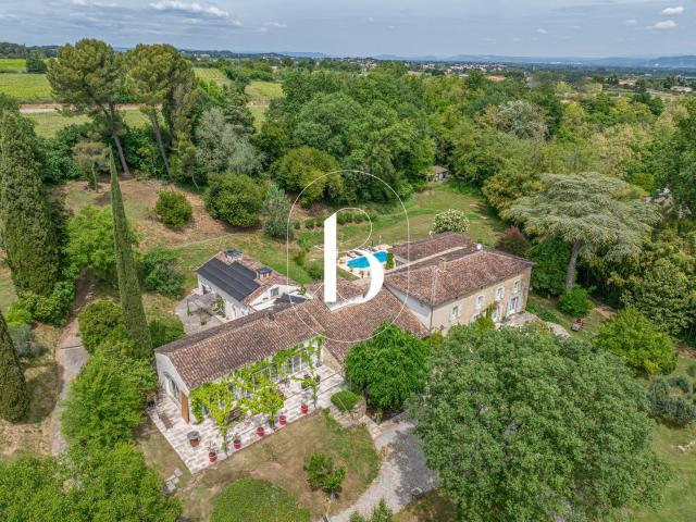 Maison vente à Nîmes, Aiguèze