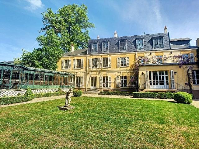 Maison vente à Notre-Dame, Versailles