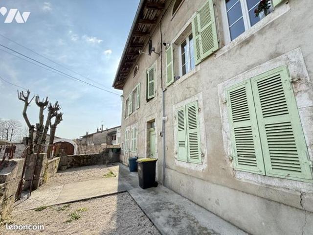 Maison vente à Nantua, Brion