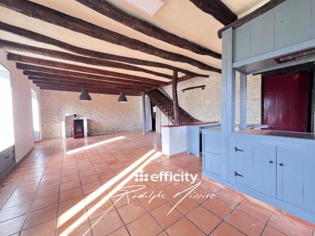 Maison vente à Niort, Sainte-eanne