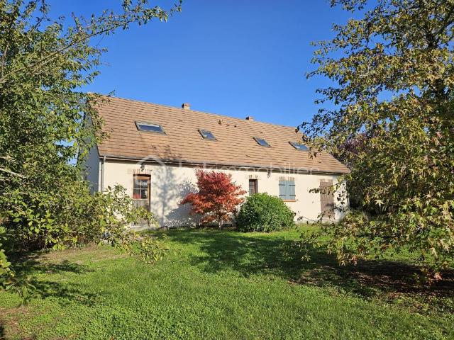 Maison vente à Bourges, Marmagne