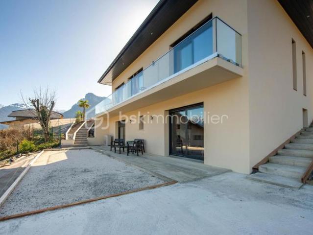 Maison vente à Annecy, Lathuile