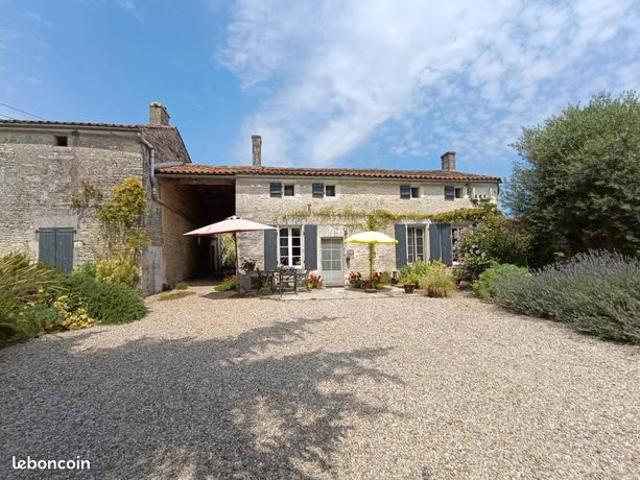 Maison vente à Courbillac
