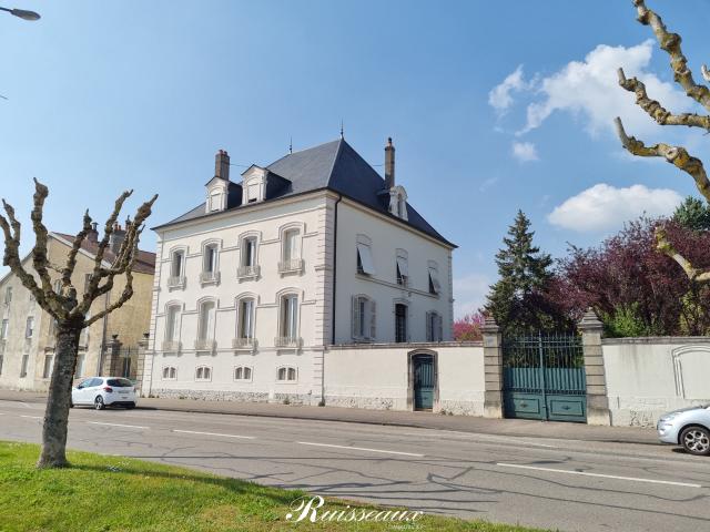 Maison vente à Les Îles, Gray