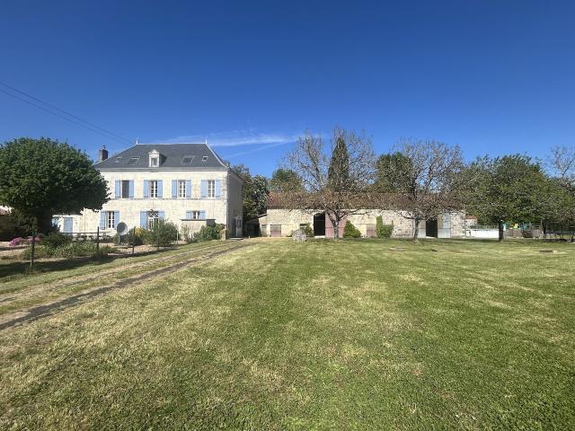 Maison vente à Angoulême, Aubeterre-sur-dronne