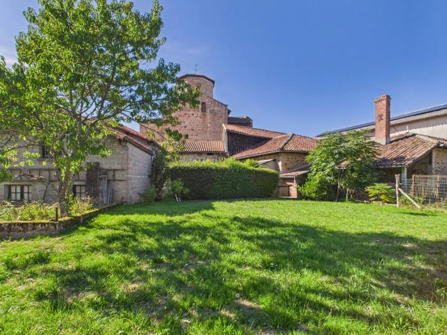 Maison vente à Rochechouart