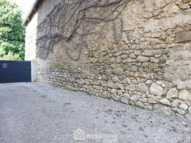 Maison vente à Montmorillon, Lussac-les-châteaux