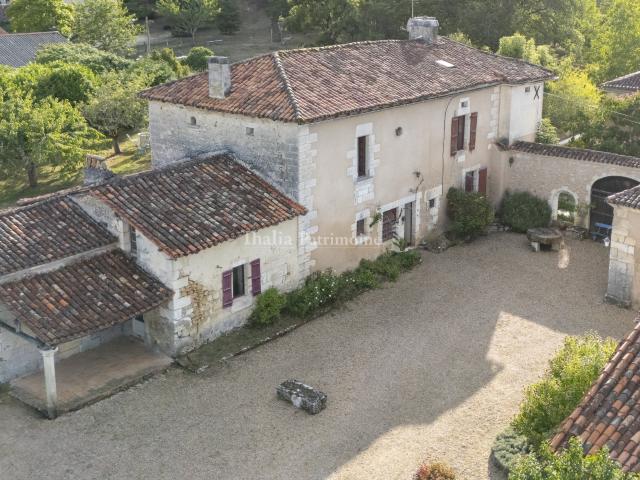 Maison vente à Mareuil, Mareuil en Périgord