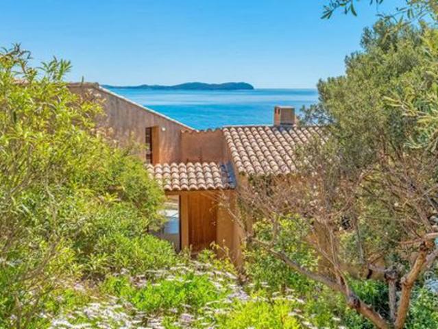 Maison vente à Arrondissement de Toulon, Carqueiranne