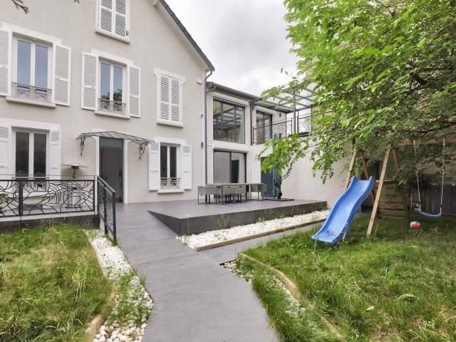 Maison vente à Nanterre, La Garenne-colombes