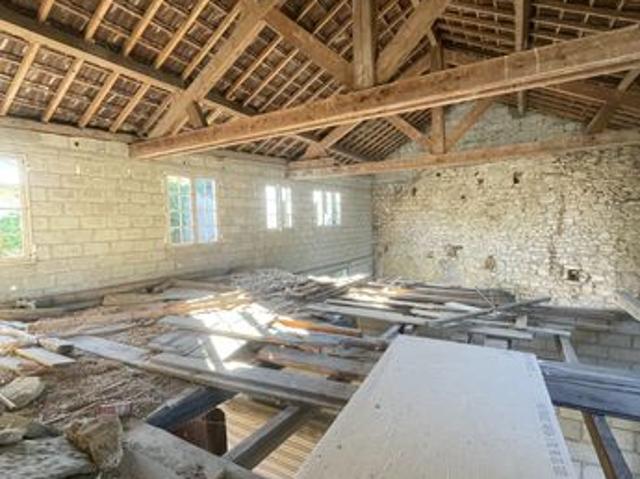 Maison vente à Lons-le-Saunier, Arinthod