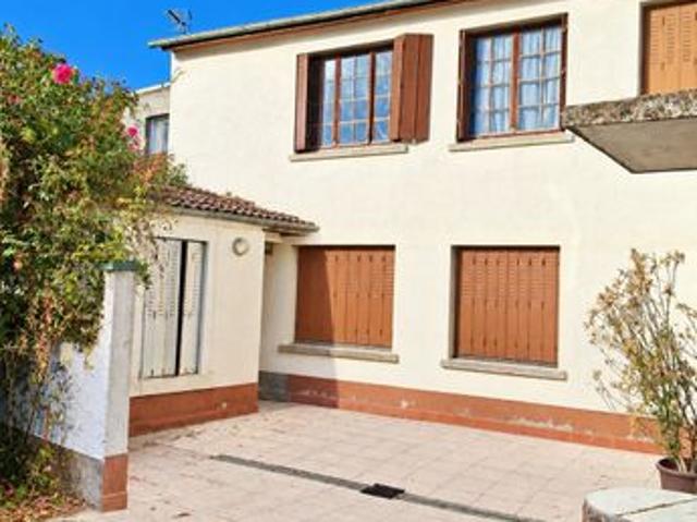 Maison vente à Bourges, Cher