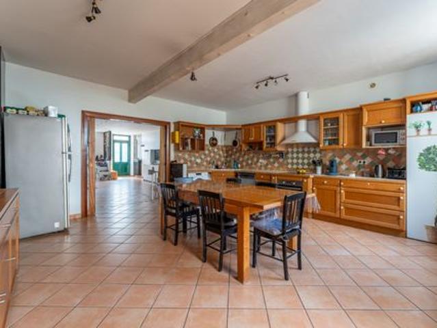 Maison vente à Saint-Jean-d'Angély, Saint-jean-d'angély