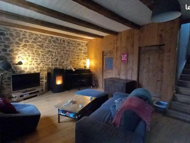 Maison vente à Mauriac, Collandres