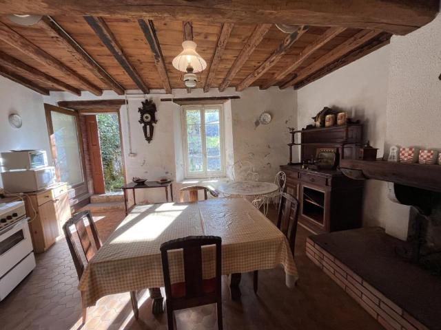 Maison vente à Foix, Château-verdun