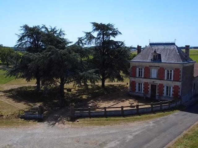 Maison vente à Saintes, Cozes