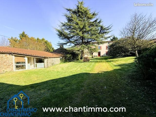 Maison vente à Fontenay-le-Comte, La Châtaigneraie