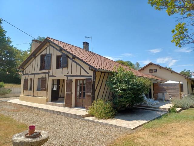 Maison vente à Larée