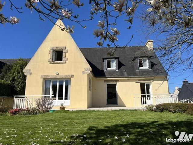 Maison vente à Guingamp, Bretagne