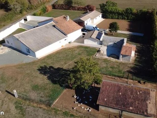 Maison vente à Saint-Germier, Deux-Sèvres