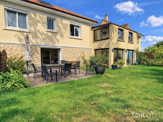 Maison vente à Rambouillet, Magny-les-hameaux