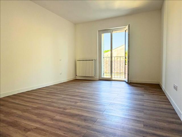 Maison location à Arles, Saint-etienne-du-grès
