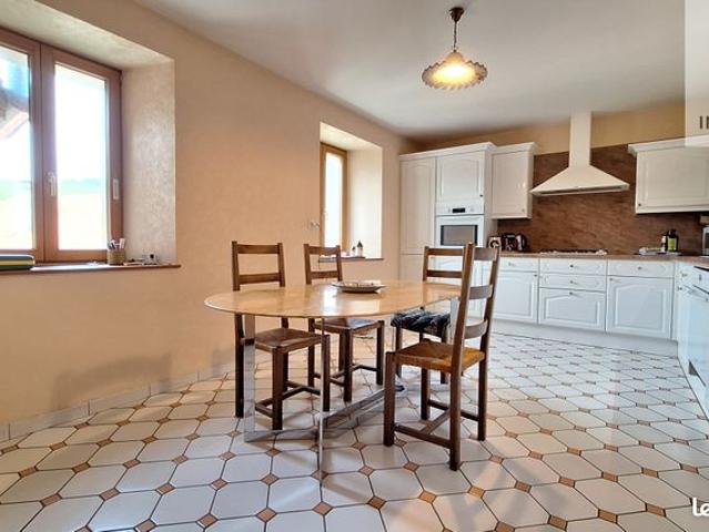 Maison vente à Pontarlier, Jougne