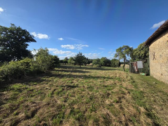 Maison vente à Confolens, Nouvelle-Aquitaine
