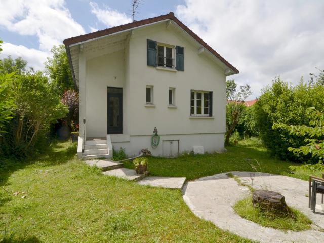 Maison vente à Saint-Germain-en-Laye, Croissy-sur-seine