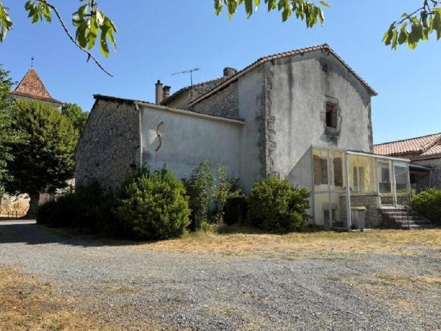 Maison vente à Aunac, Aunac-sur-Charente