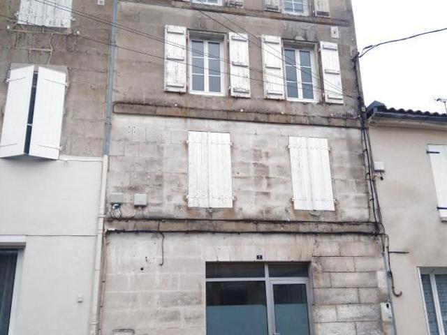 Maison vente à Cognac, Hiersac