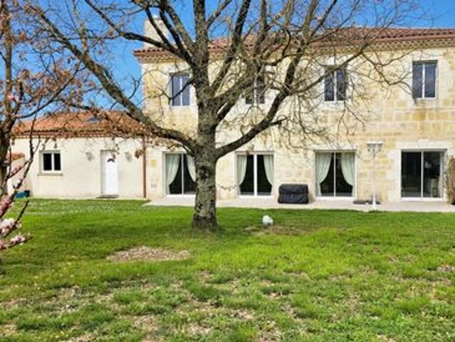 Maison vente à Castelnau-de-Montmiral, Tarn