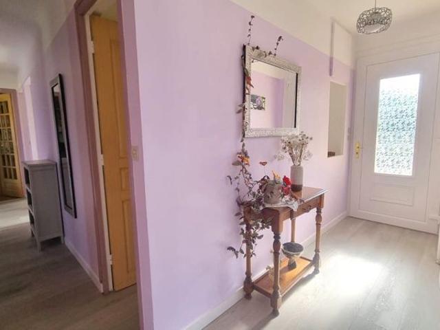 Maison vente à Pontoise, Mériel