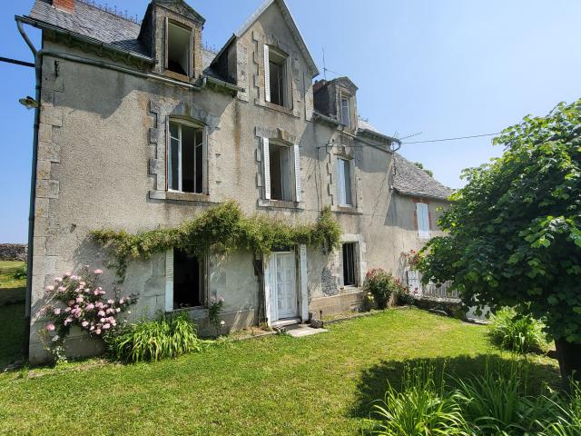 Maison vente à Mauriac, Riom-ès-montagnes