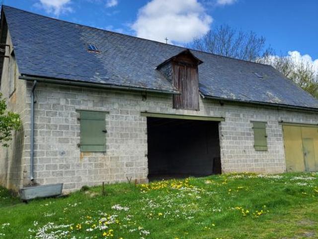 Maison vente à Mauriac, Riom-ès-montagnes